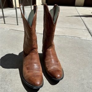 Ariat Women’s Cowboy/Cowgirl Boots - Size 8